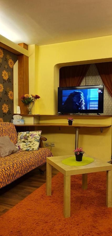 My House - Ultracentral Romana Square Near Old Town Bucarest Exterior foto